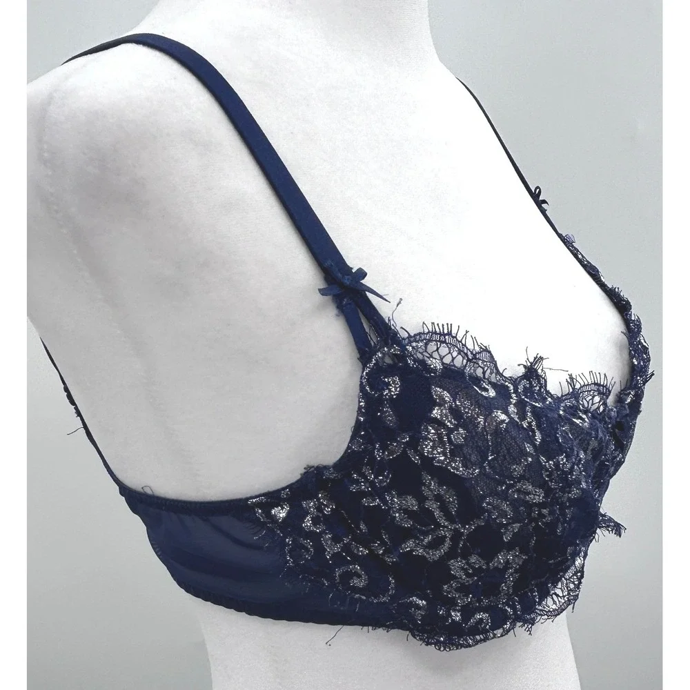 Victoria's Secret 36B Navy Lace Underwire Bra Floral Embroidery Lingerie Boudoir
